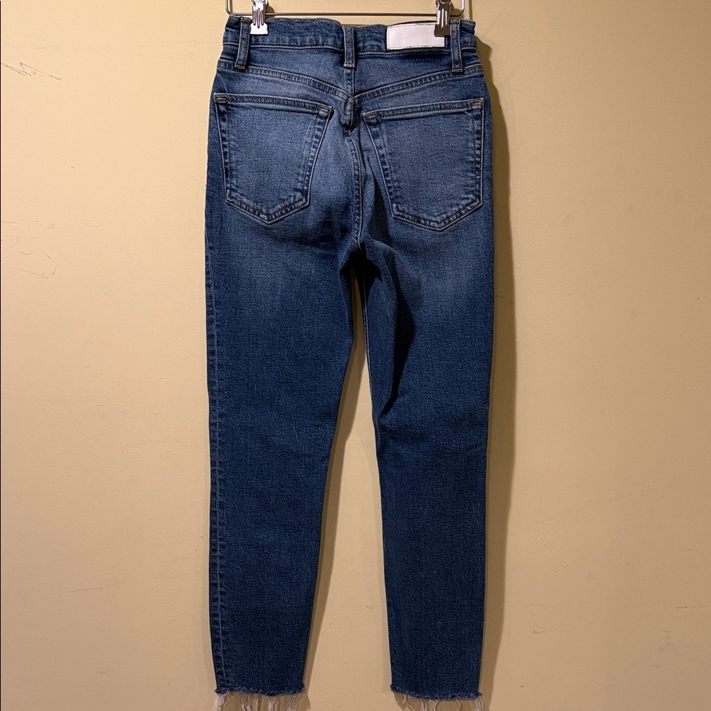 Women’s Re/Done 90s High Rise Ankle Crop in Vintage Indigo Destroy - Picture 6 of 8